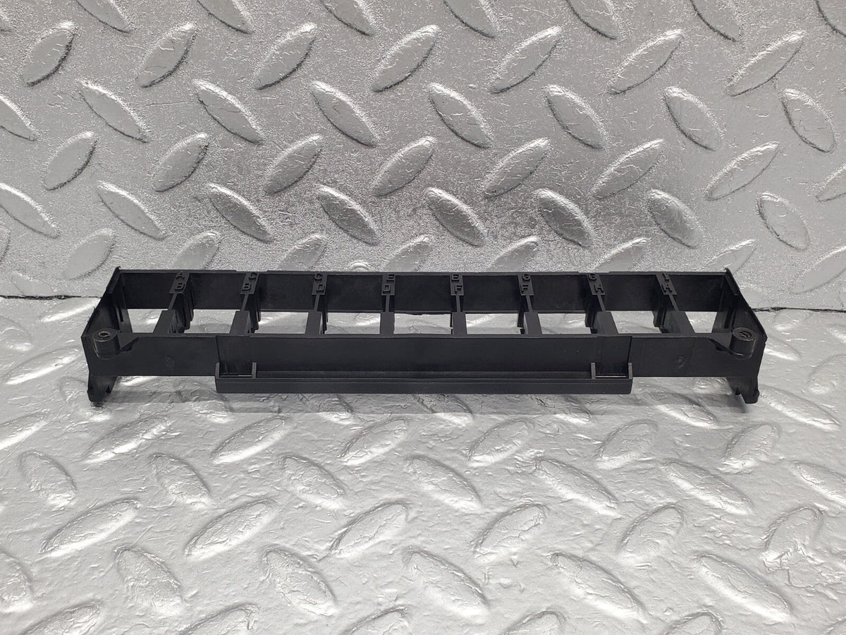 48934 Mercedes-Benz A124 320E Cabriolet Centre Console Switch Bracket A1248210071