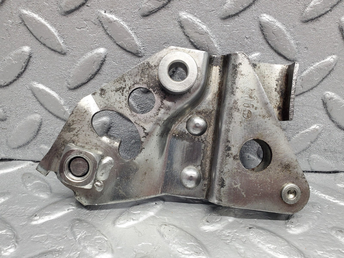 50236 Mercedes-Benz V123 240D LWB Front Right Seat Belt Bracket