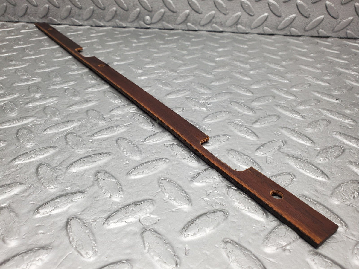 50599 Mercedes-Benz W108 280SE 3.5 Dashboard Wood Trim