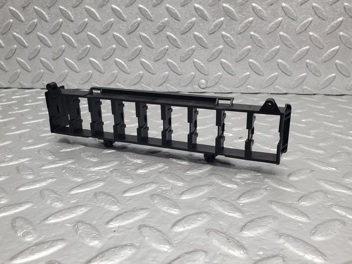 48934 Mercedes-Benz A124 320E Cabriolet Centre Console Switch Bracket A1248210071