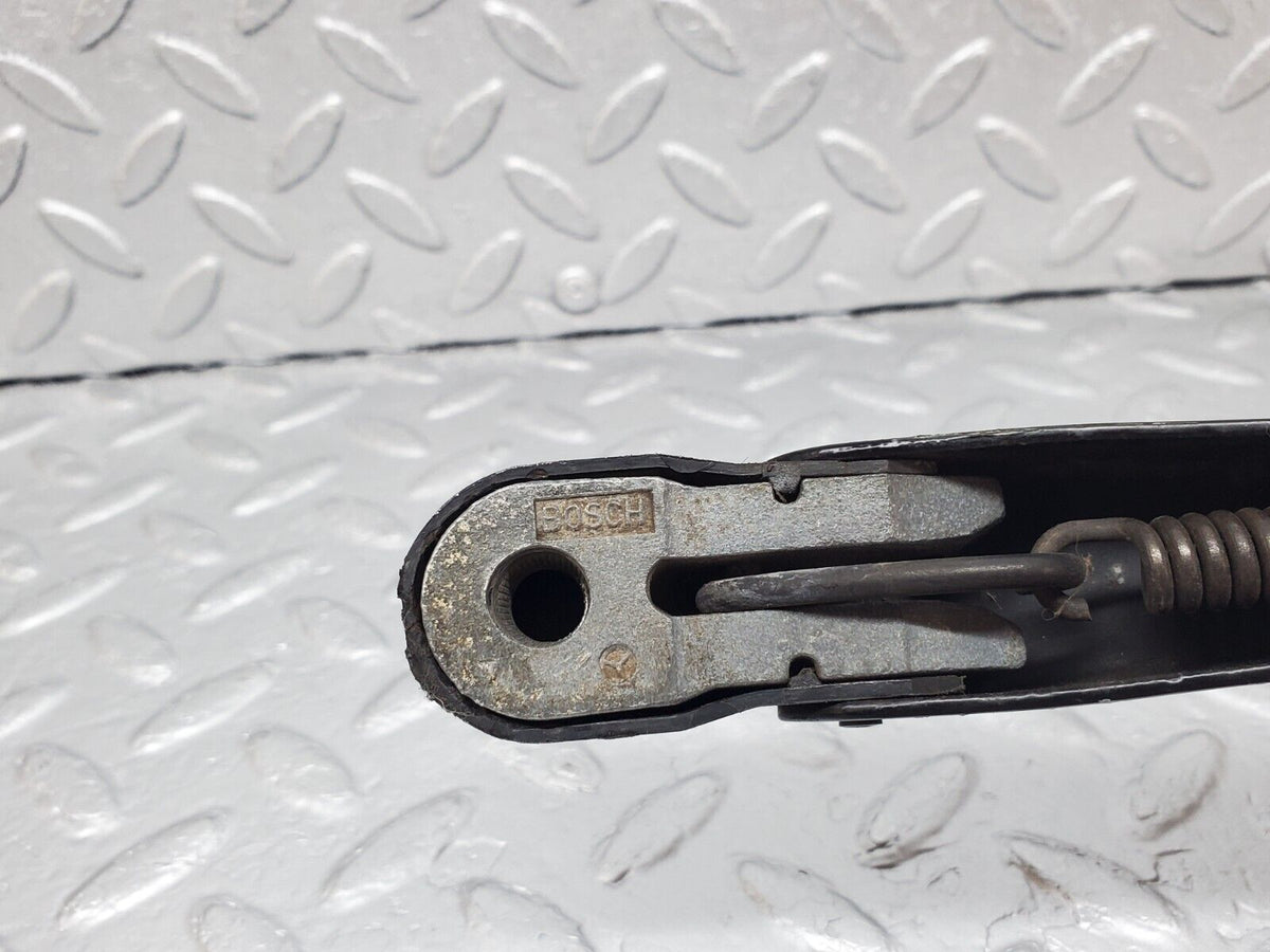 45857 Mercedes-Benz W126 420SE Windscreen Wiper Arm Bosch Right Side