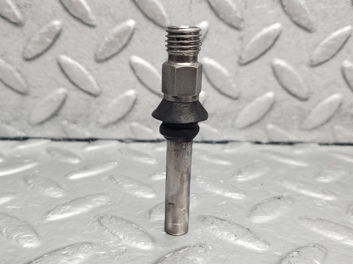 51047 Mercedes-Benz R107 380SL Fuel Injector Bosch 0437502010