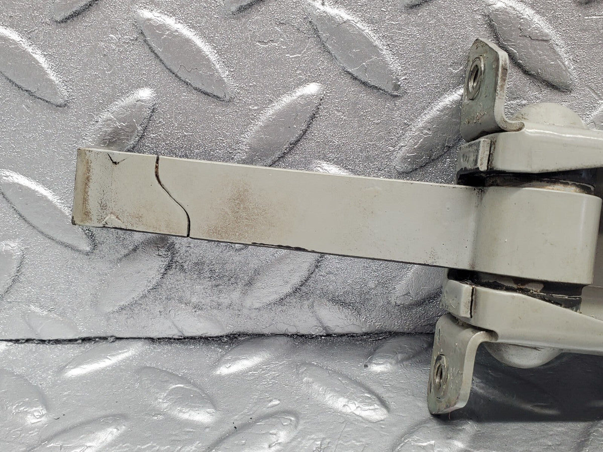 48333 Mercedes-Benz C126 Coupe Door Safety Check Strap