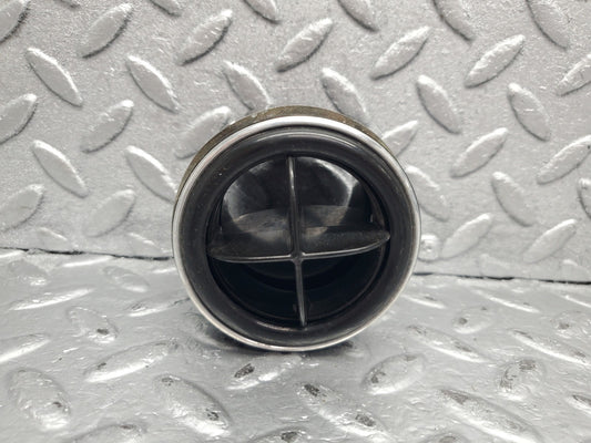 51367 Mercedes-Benz C107 R107 Dashboard Air Vent