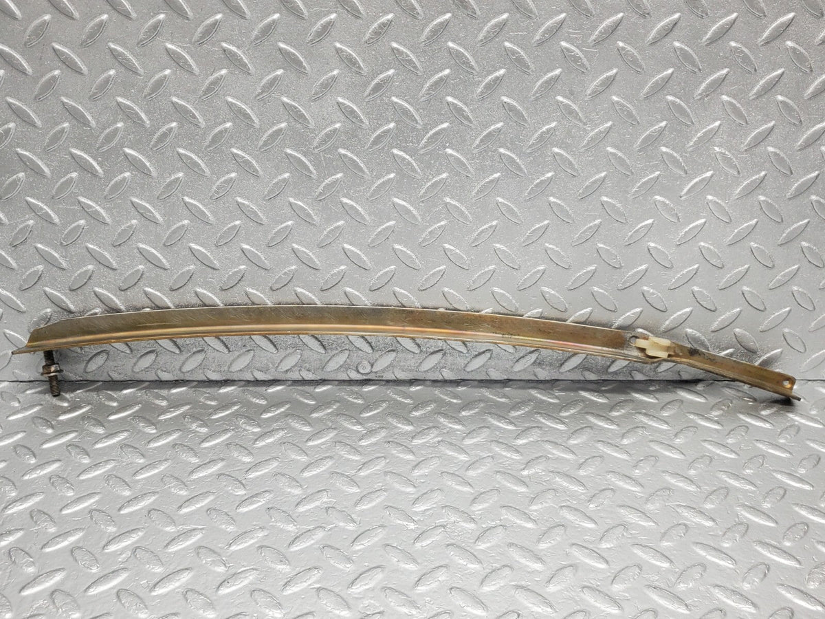 48331 Mercedes-Benz C126 Coupe Front Left Door Window Channel