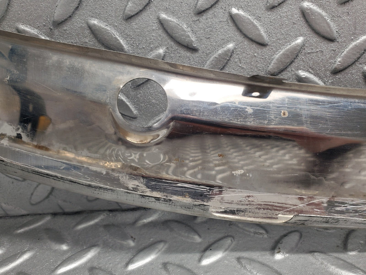 50146 Mercedes-Benz R107 SL Windscreen Top Chrome Trim