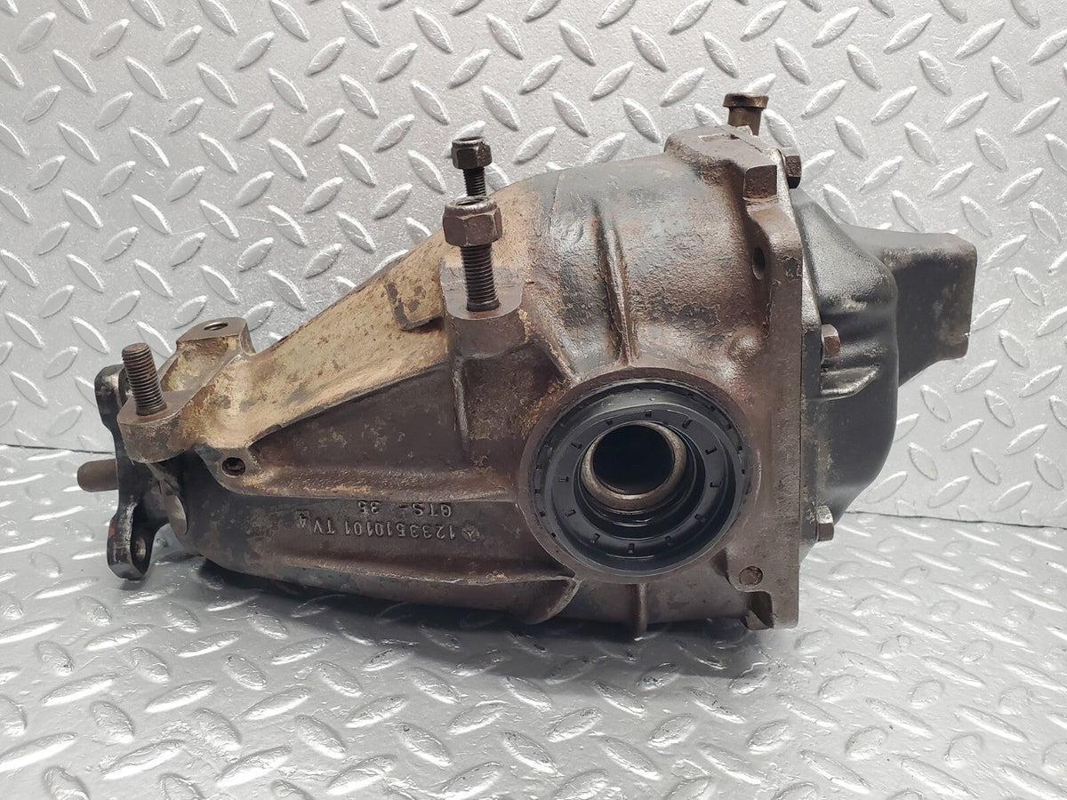 48834 Mercedes-Benz W123 Rear Differential Ratio 3.69 A1233510101