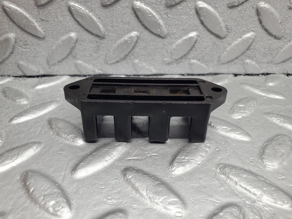 49686 Mercedes-Benz R107 380SL Cable Wire Connector 09771335