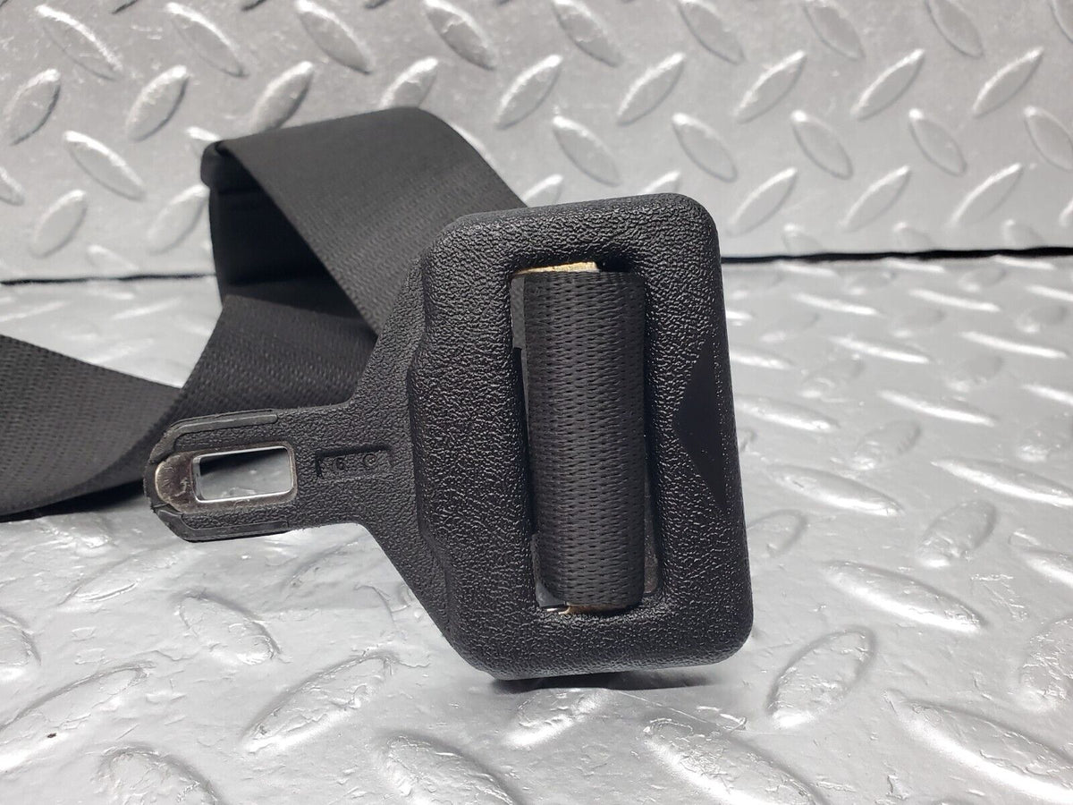 45865 Mercedes-Benz W126 420SE Rear Seat Belt Set With Buckles A1268601886 A1248601185 A1268601396