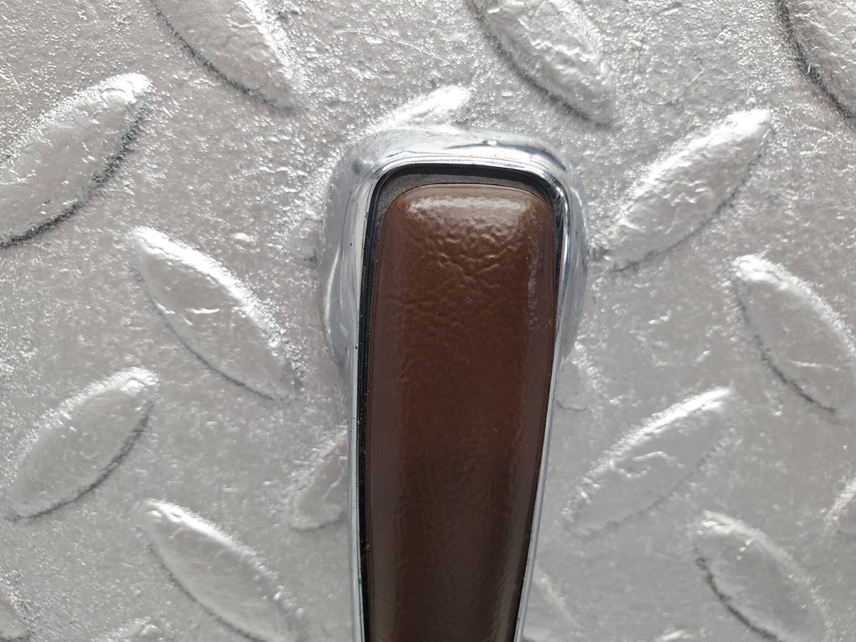 48463 Mercedes-Benz W108 Window Lifter Crank Handle
