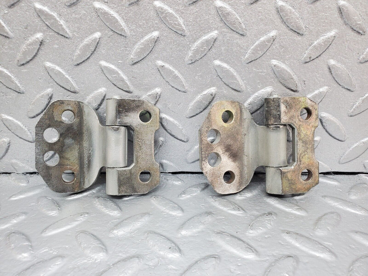 44953 Mercedes-Benz R129 300SL Coupe Door Hinge Right Side