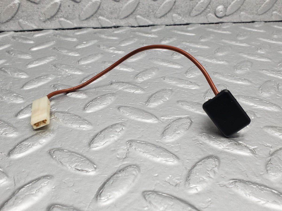 49260 Mercedes-Benz A124 320E Cabriolet Door Sensor Cable A0015465941