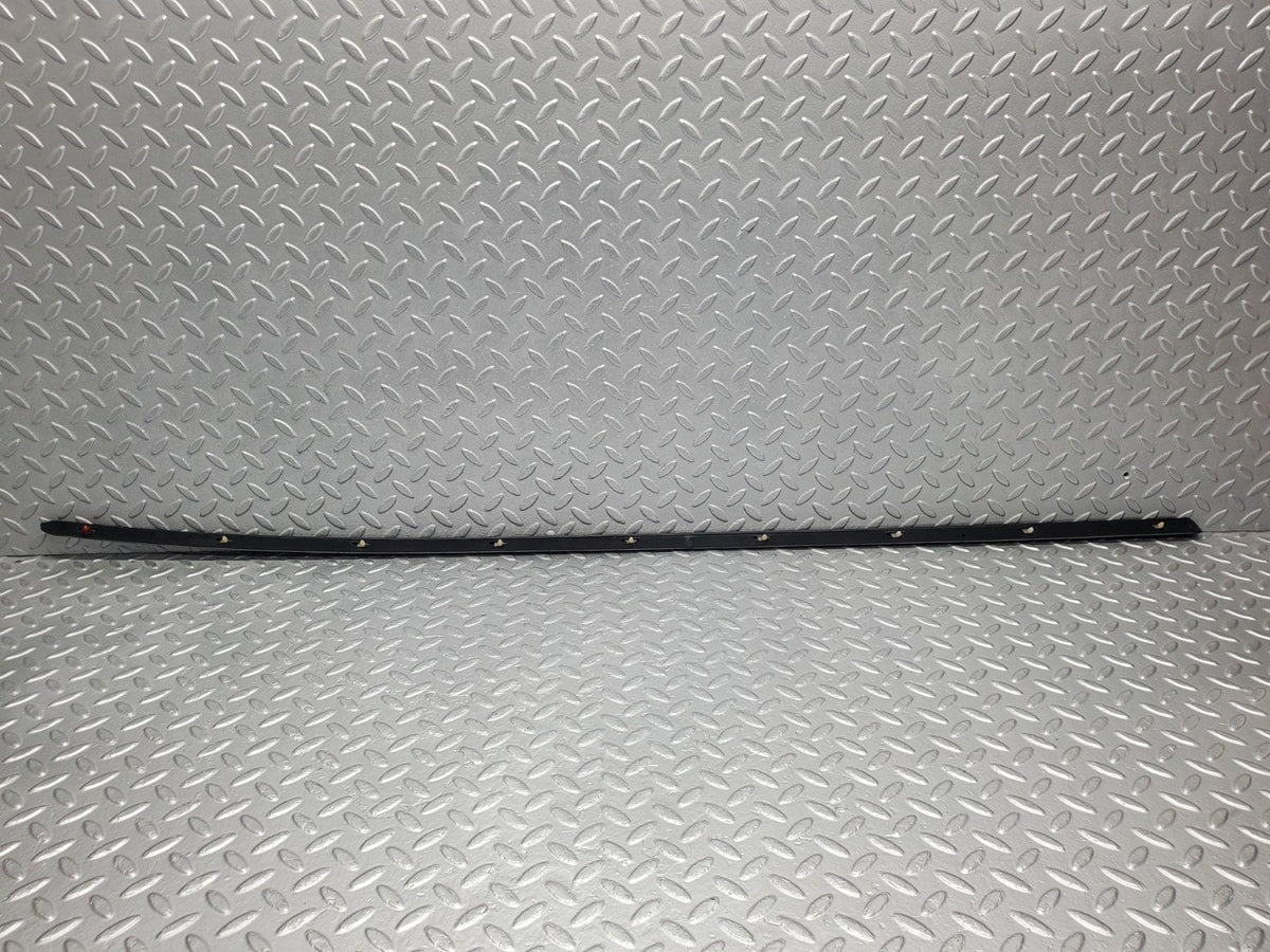 50744 Mercedes-Benz W108 280SE 3.5 Front Left Fender Wing Centre Moulding Trim