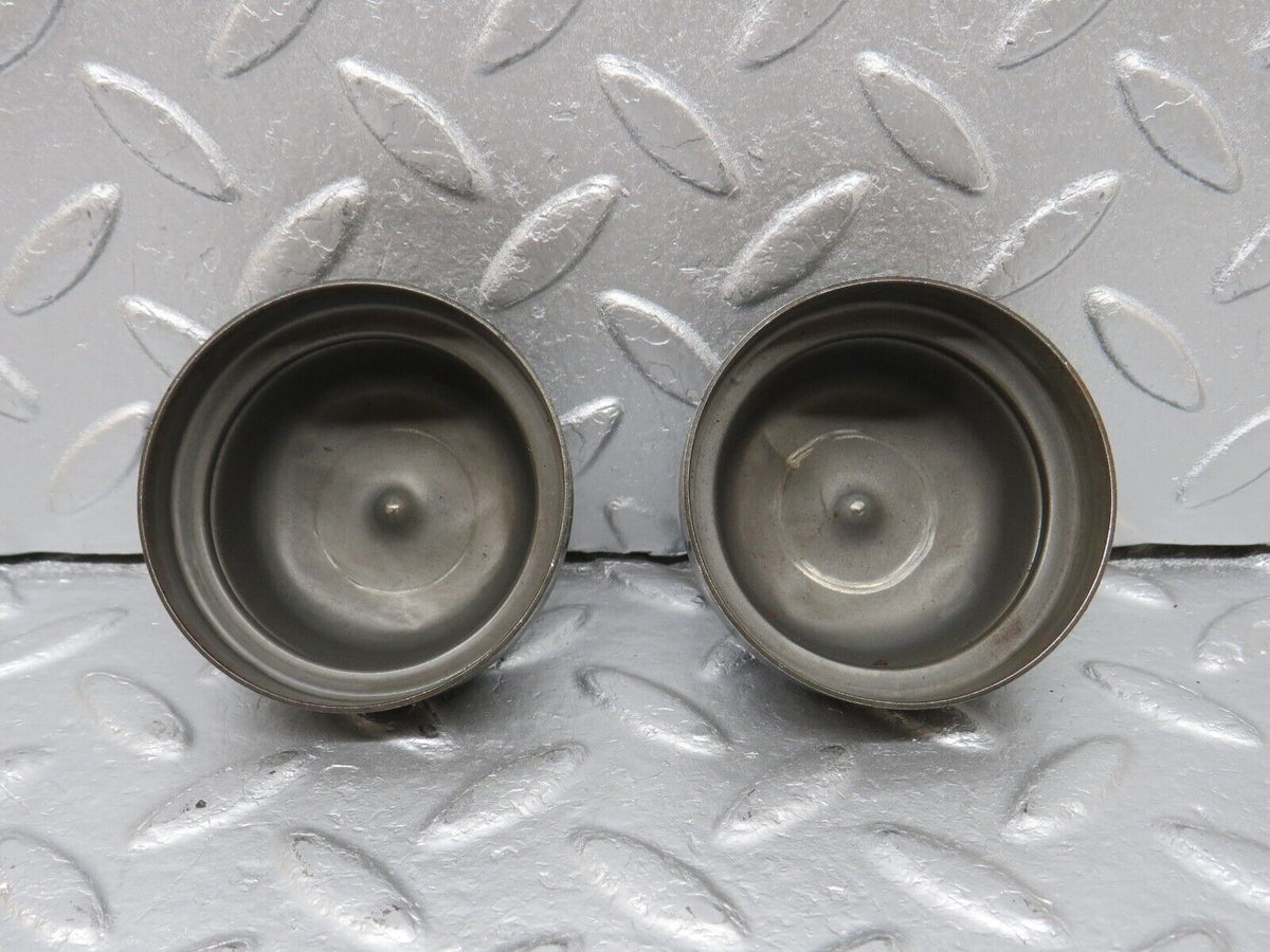 40667 Mercedes-Benz W123 300D Wheel Hub Locking Cap Sets