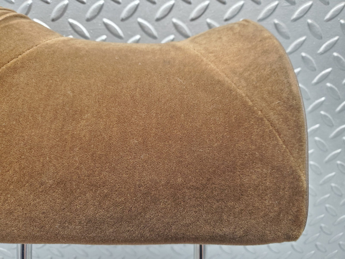 49613 Mercedes-Benz W116 450SE Front Seat Headrest