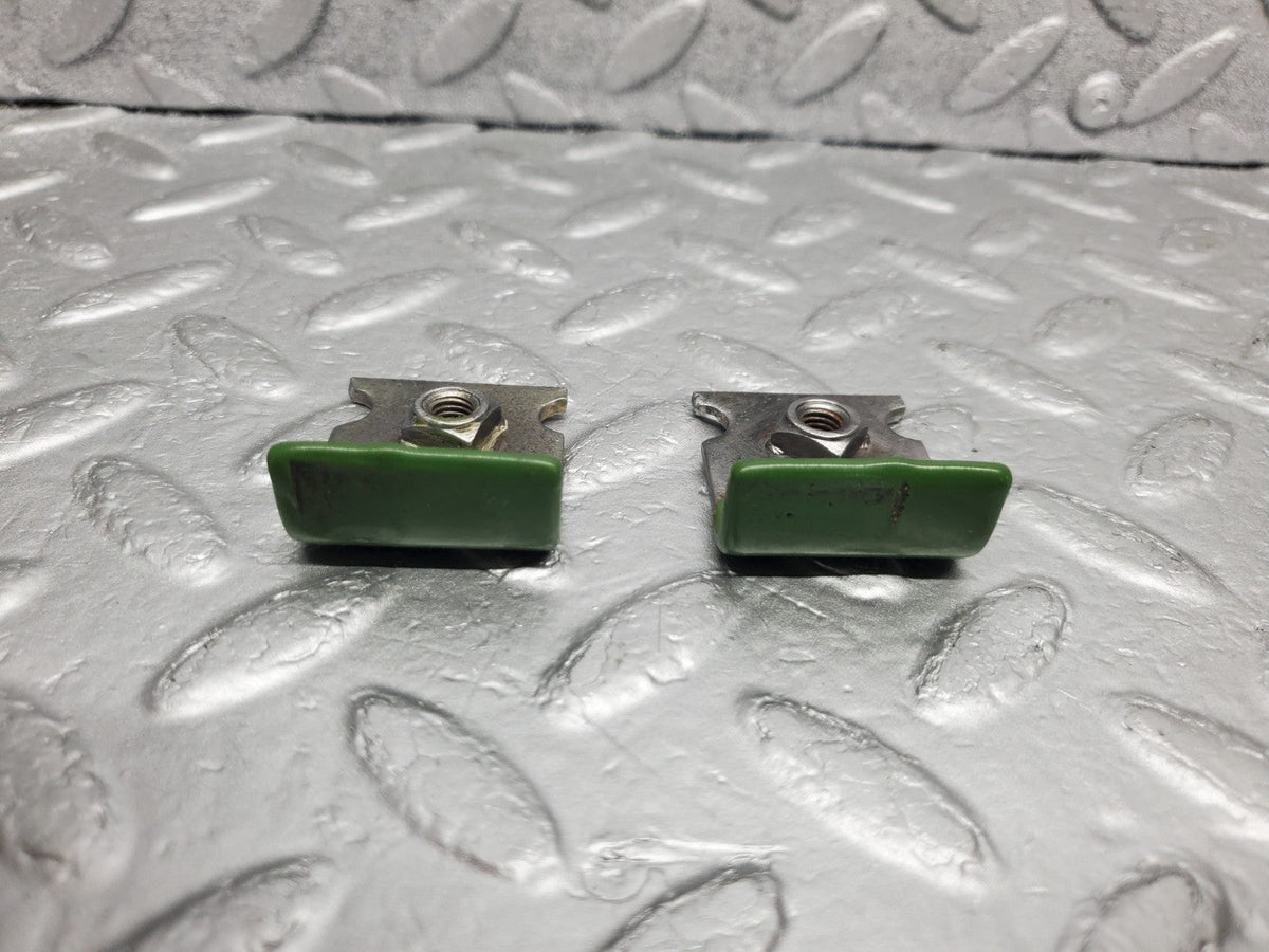 49549 Mercedes-Benz C107 R107 Window Stop Plate 2x