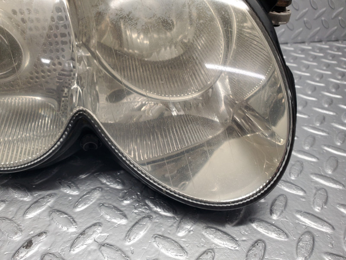 51211 Mercedes-Benz R230 Headlight Right Side Hella A2308207461 1305235461