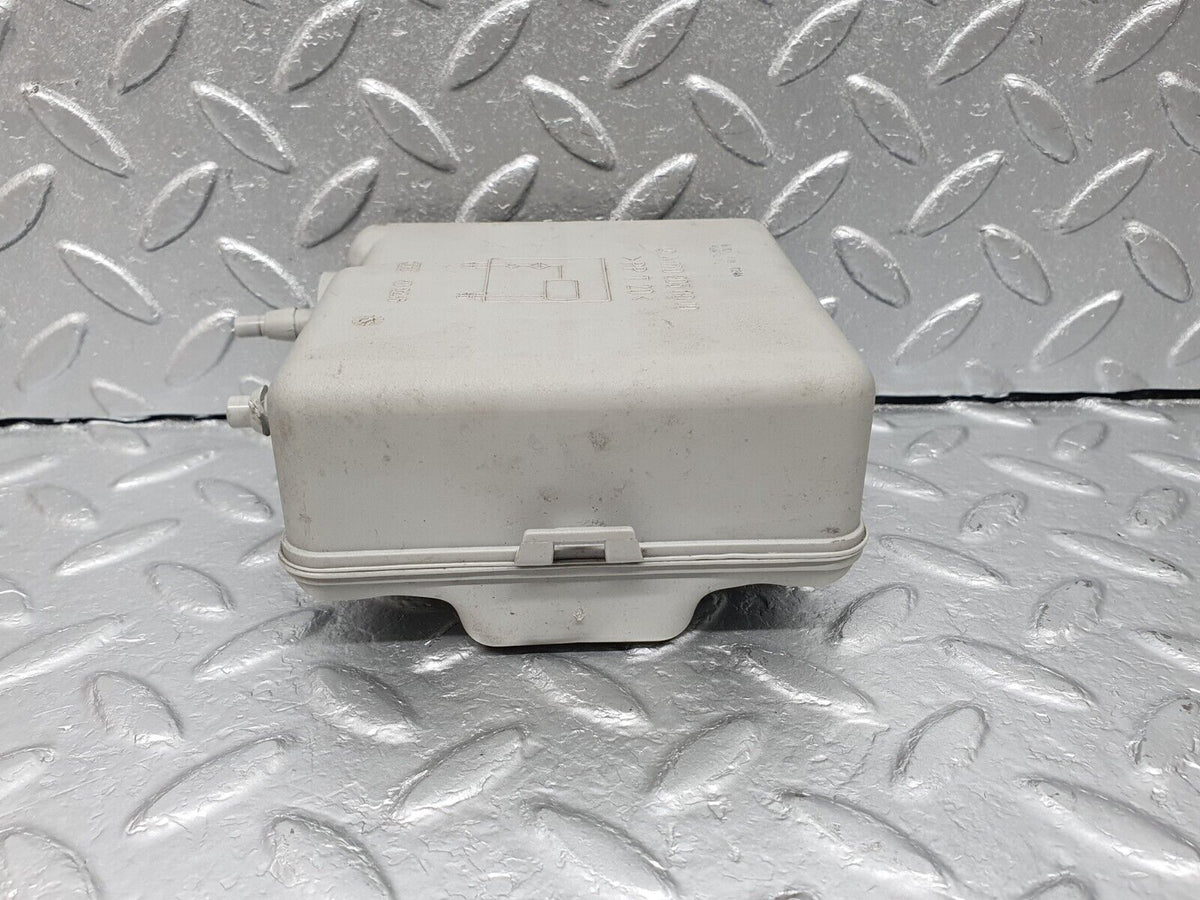41865 Mercedes-Benz W202 C200 Vacuum Reservoir A1708050019