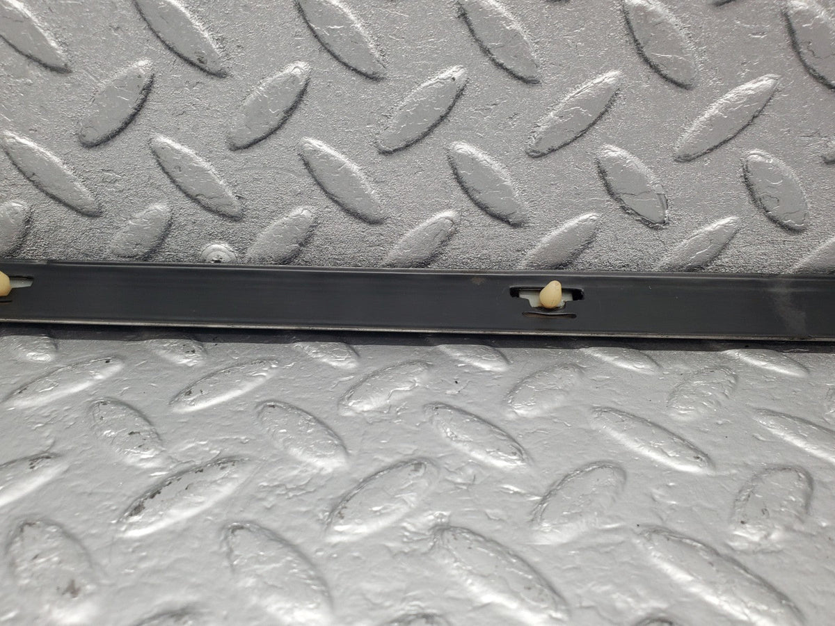 50744 Mercedes-Benz W108 280SE 3.5 Front Left Fender Wing Centre Moulding Trim