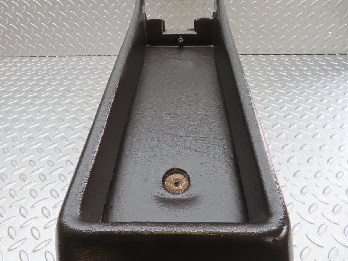13574 Mercedes-Benz W123 200 Centre Console Black
