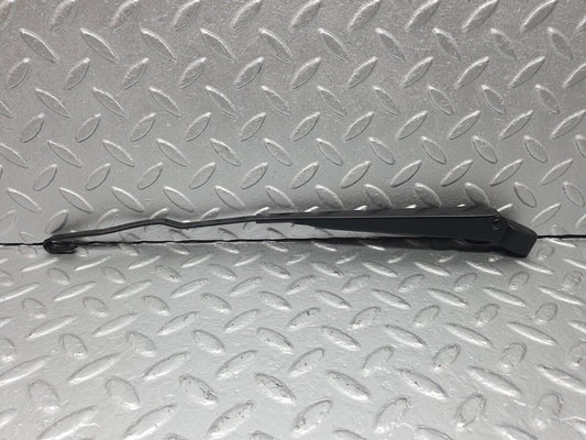 40730 Mercedes-Benz W123 300D Wiper Arm Bosch Right Side 3399990553