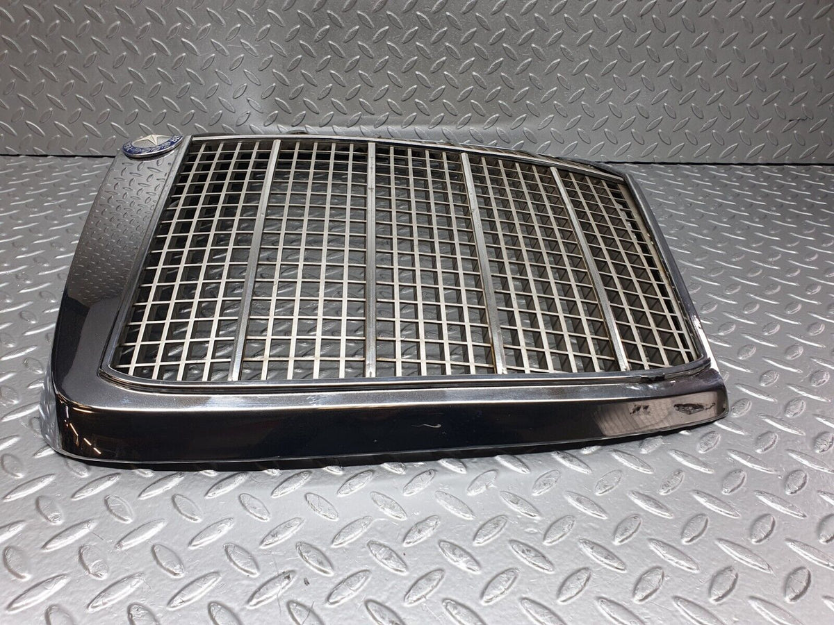 43398 Mercedes-Benz W108 280SE Bonnet Grill Chrome
