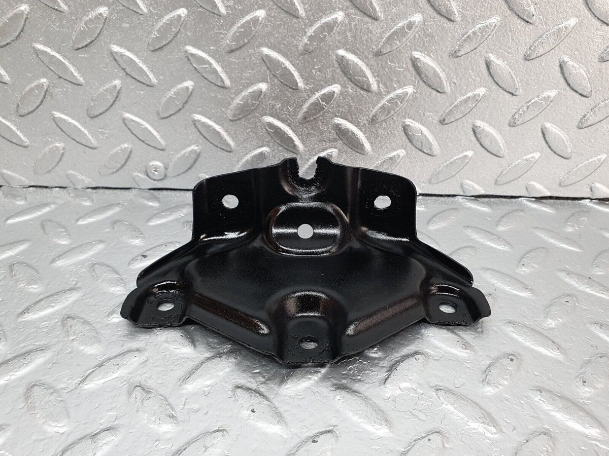 43722 Mercedes-Benz C126 380SEC Coupe Front Fog Light Bracket A1268260714