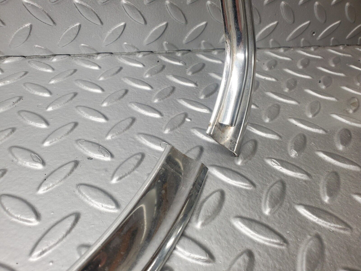47308 Mercedes-Benz W116 450SE Rear Windscreen Chrome Frame