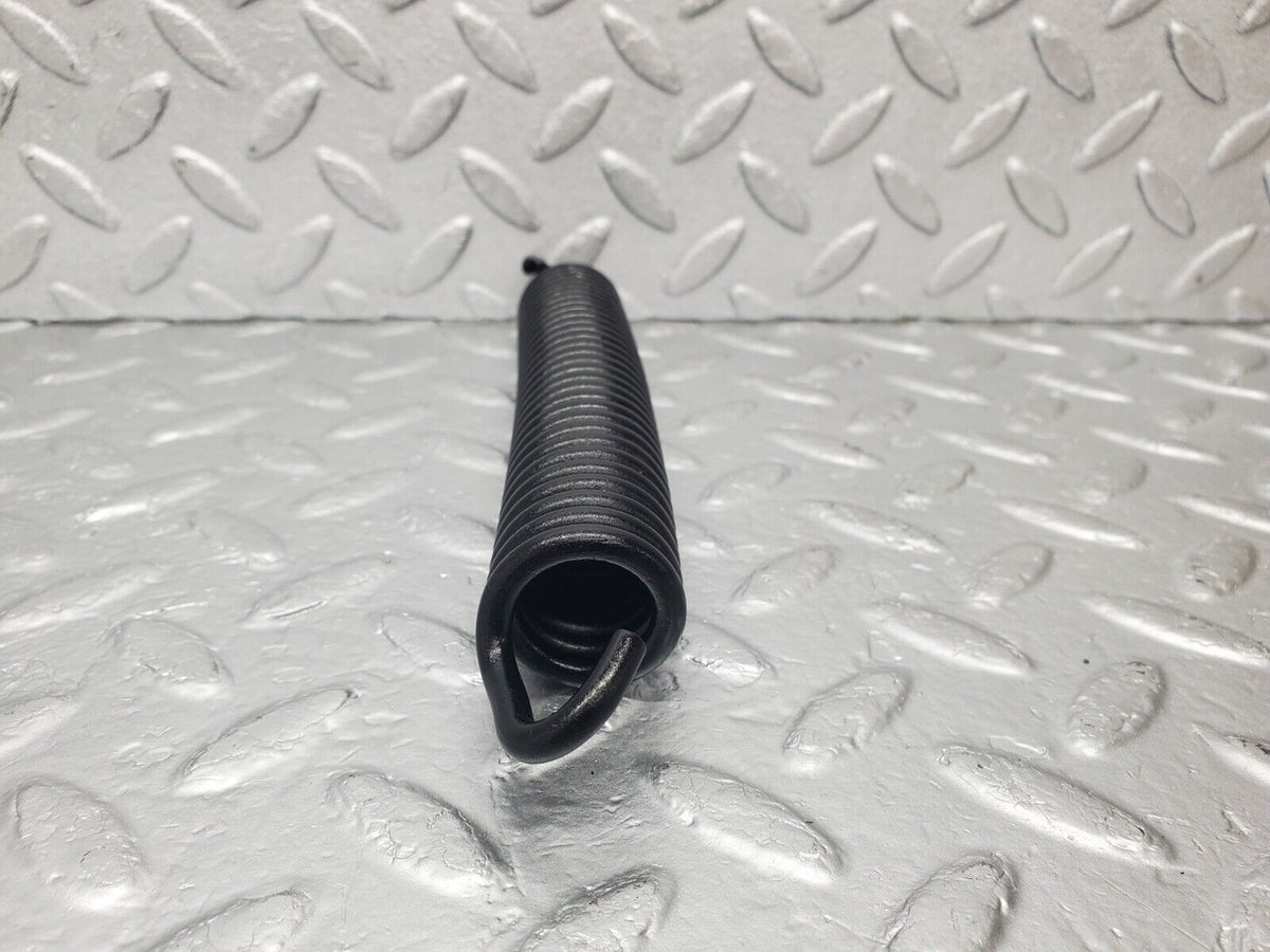 46128 Mercedes-Benz W105 PONTON Bonnet Hinge Spring