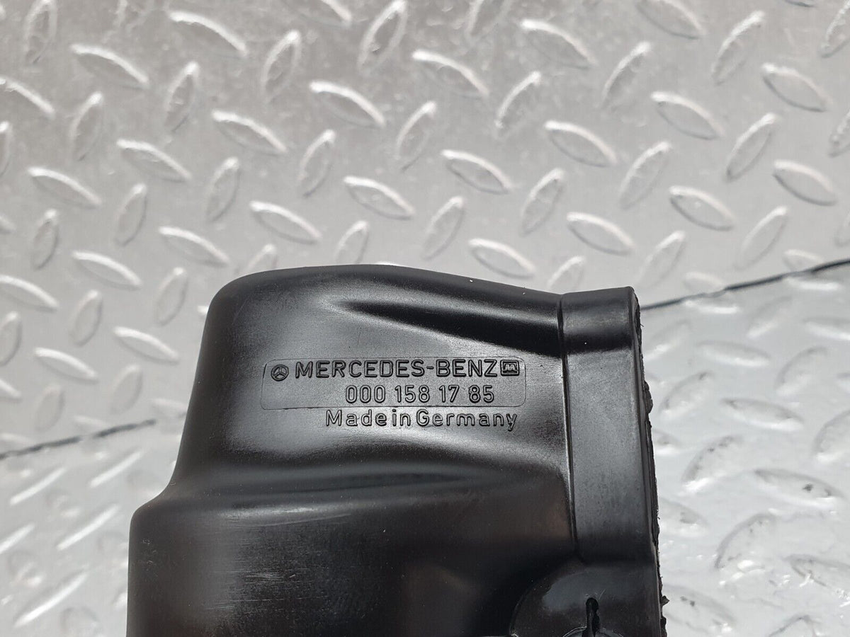 44022 Mercedes-Benz C123 230CE Coupe Ignition Coil Protective Cap A0001581785