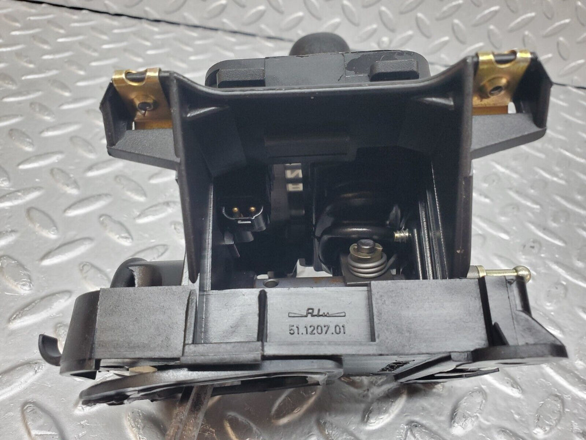 44784 Mercedes-Benz W124 220E Automatic Gear Selector A1292670637 A2012670480