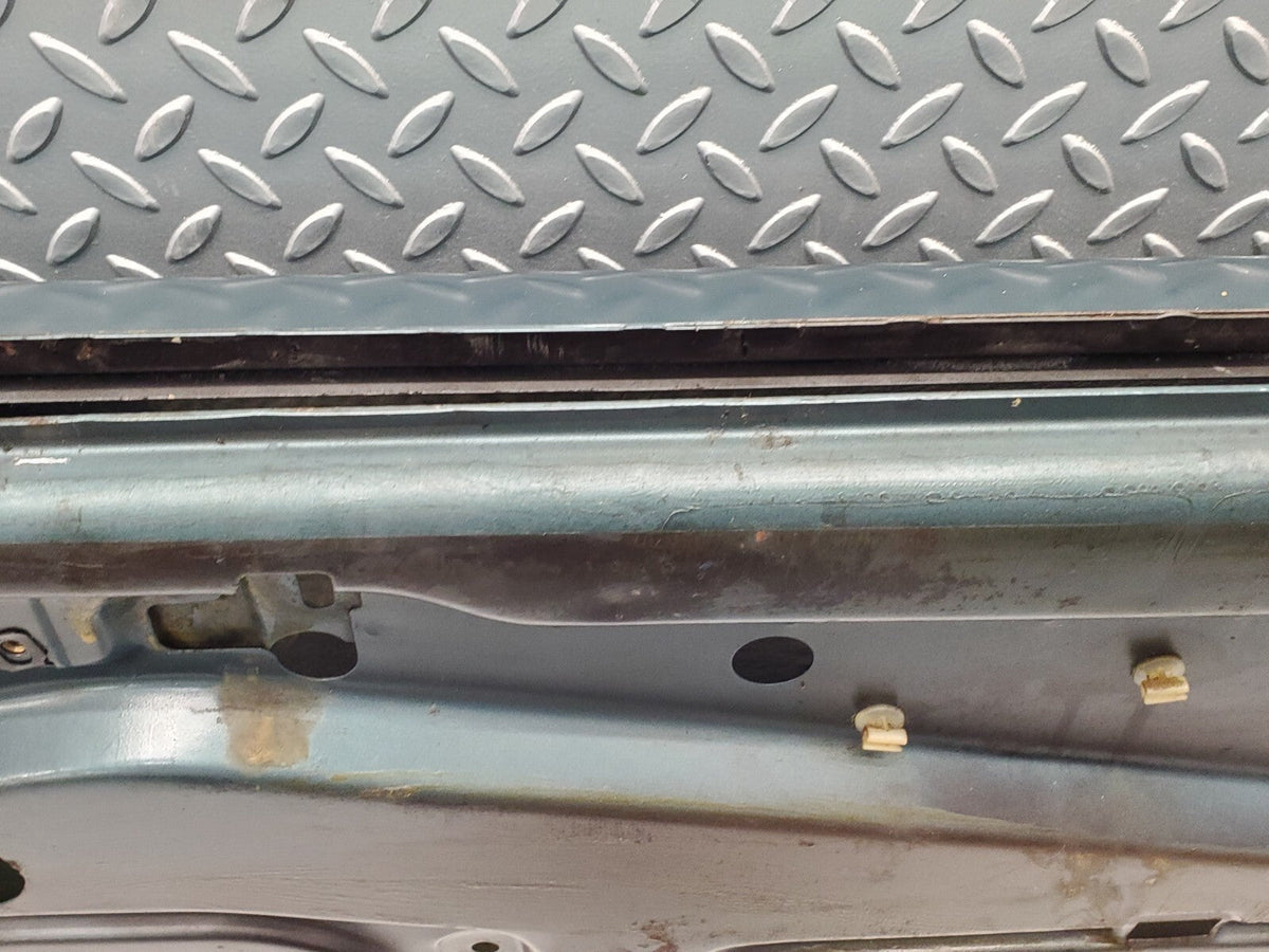 48257 Mercedes-Benz C107 R107 Right Door