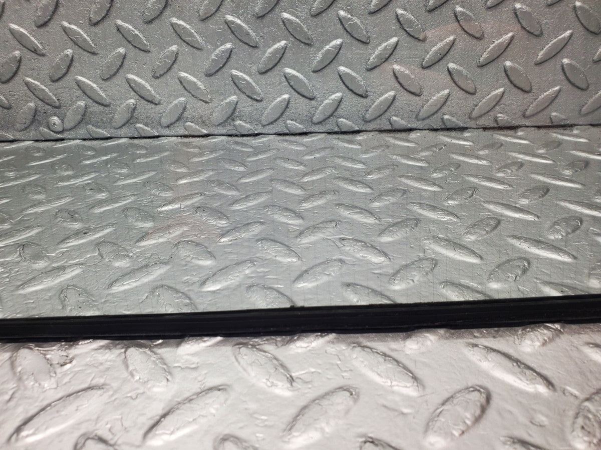50654 Mercedes-Benz W108 280SE 3.5 Rear Heated Windscreen