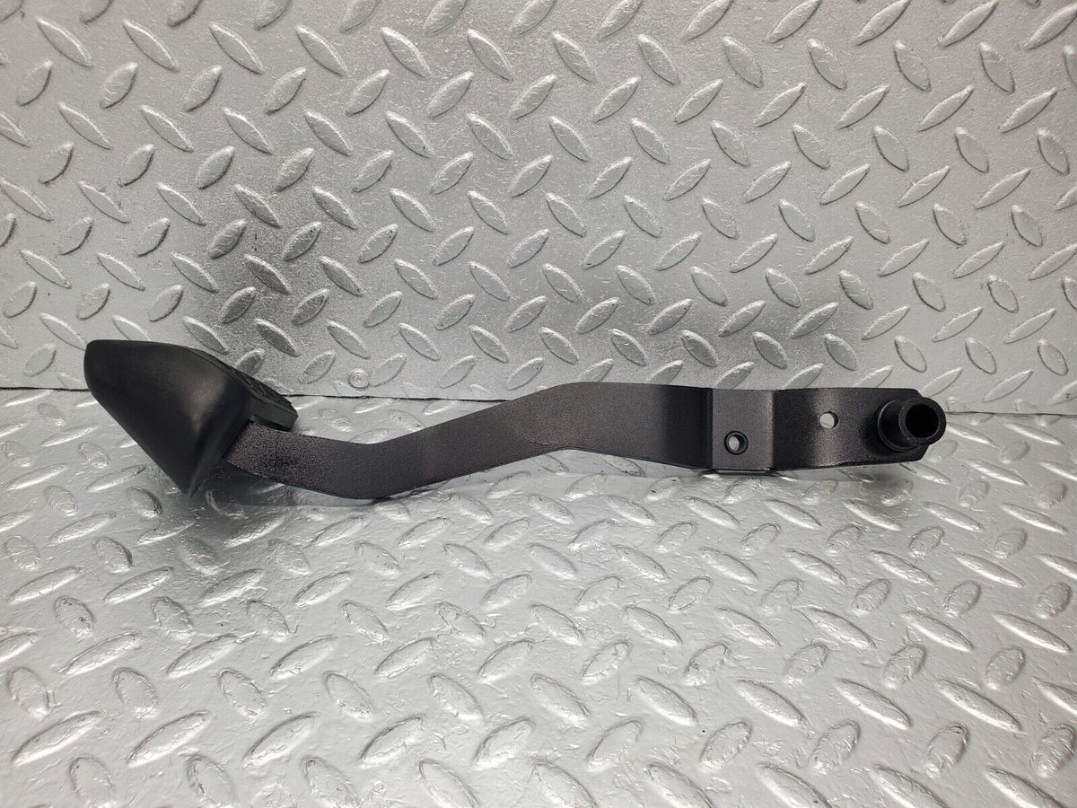 46563 Mercedes-Benz C123 280CE Coupe Brake Pedal With Rubber A1232910082