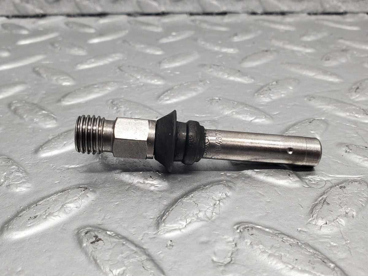 51048 Mercedes-Benz R107 380SL Fuel Injector Bosch 0437502010
