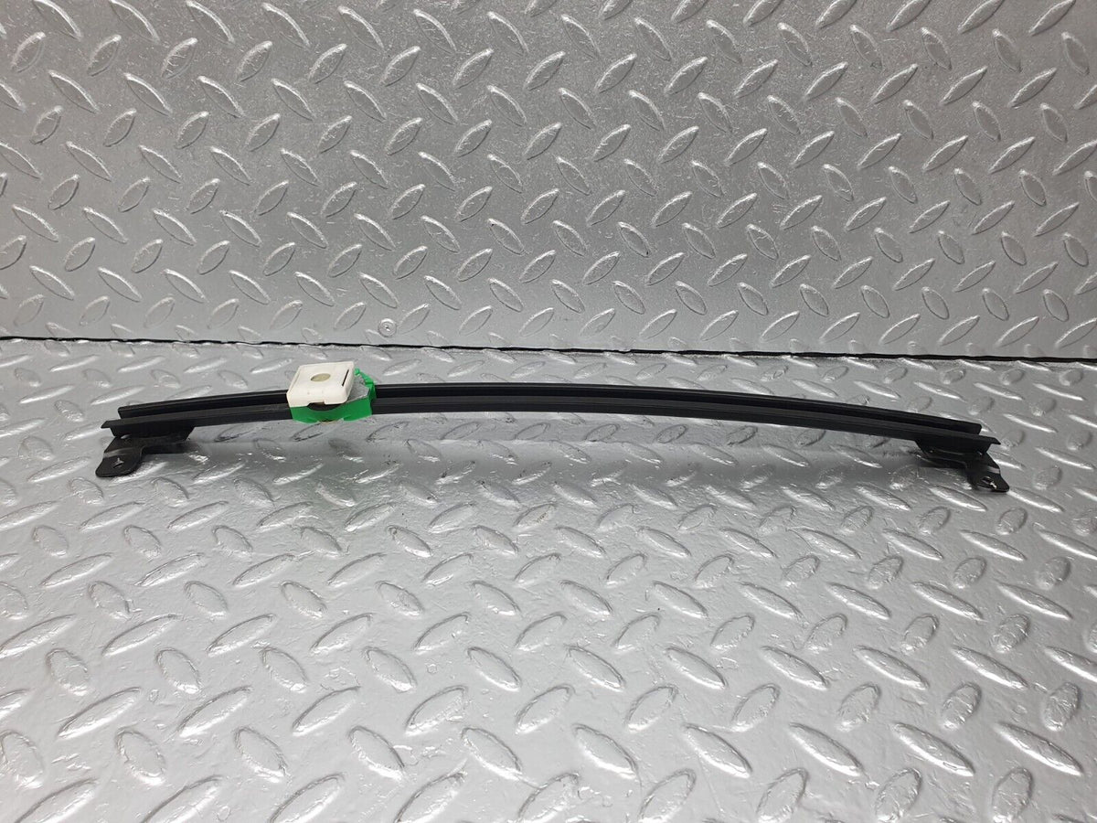 41965 Mercedes-Benz W202 C200 Front Left Door Window Channel