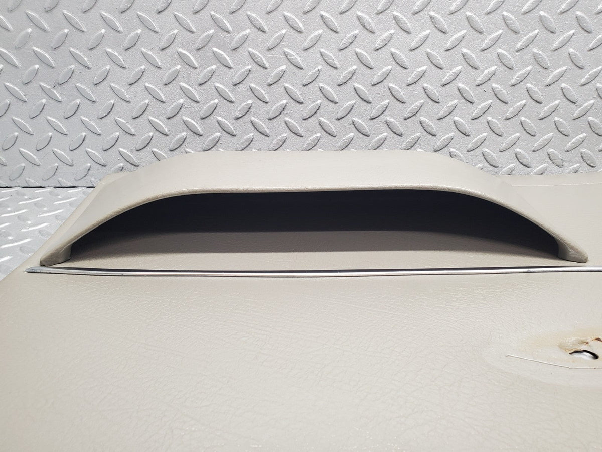 50524 Mercedes-Benz W108 280SE 3.5 Front Left Door Card Grey