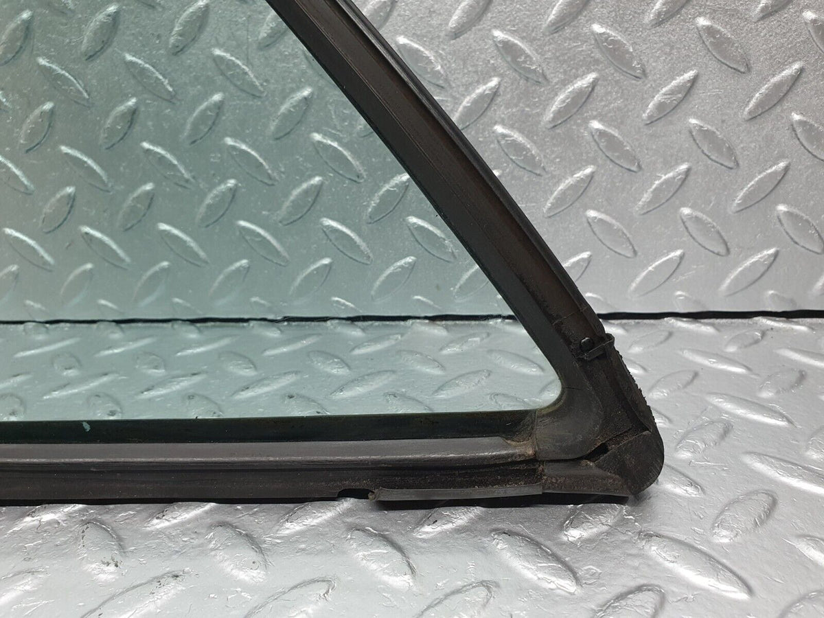41411 Mercedes-Benz W124 200E Rear Left Quarter Window Glass A1247350524