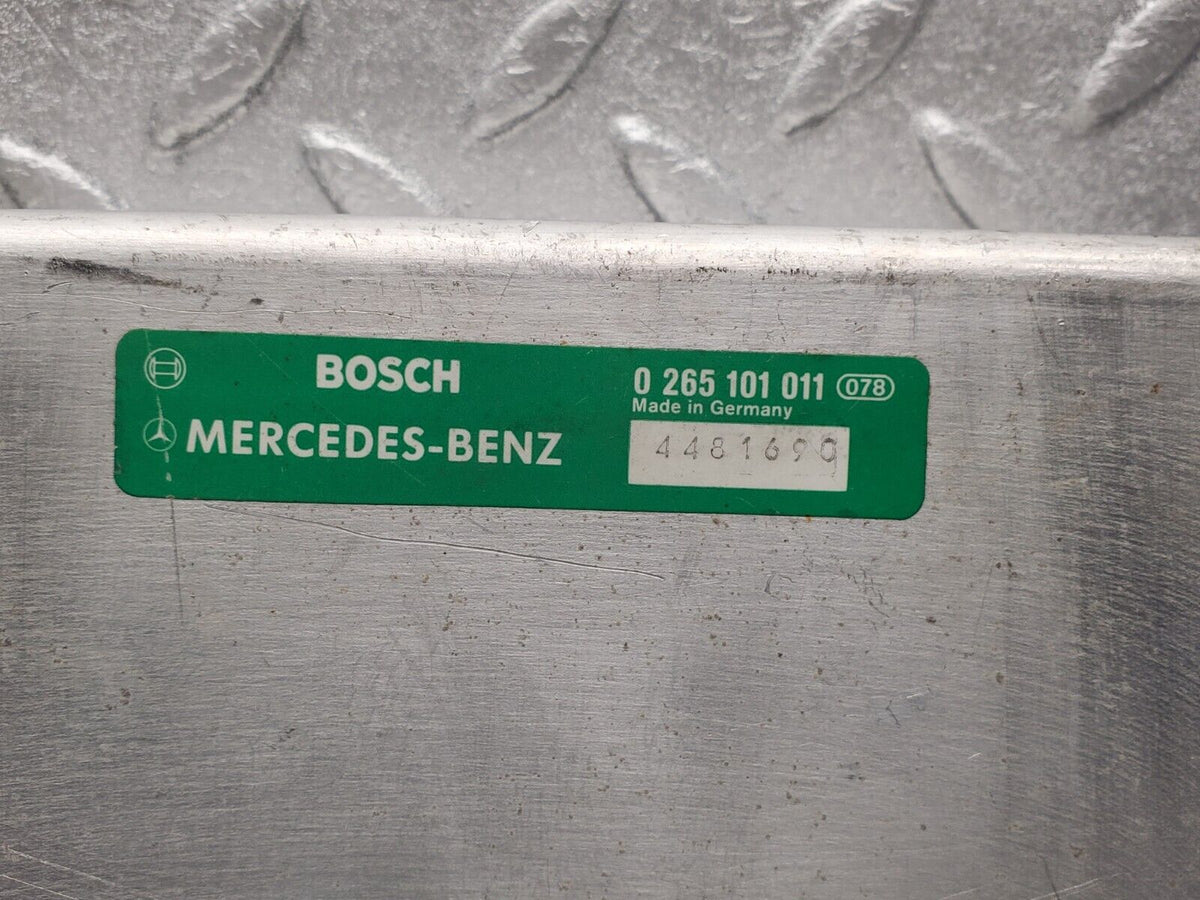 47386 Mercedes-Benz C126 500SEC Coupe ABS Control Unit Bosch 0265101011