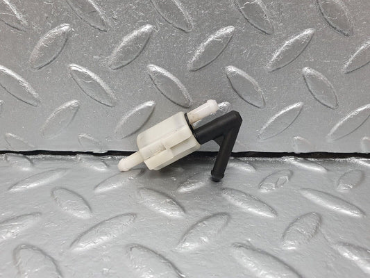 41653 Mercedes-Benz W124 200E Windscreen Washer Fluid Distributor