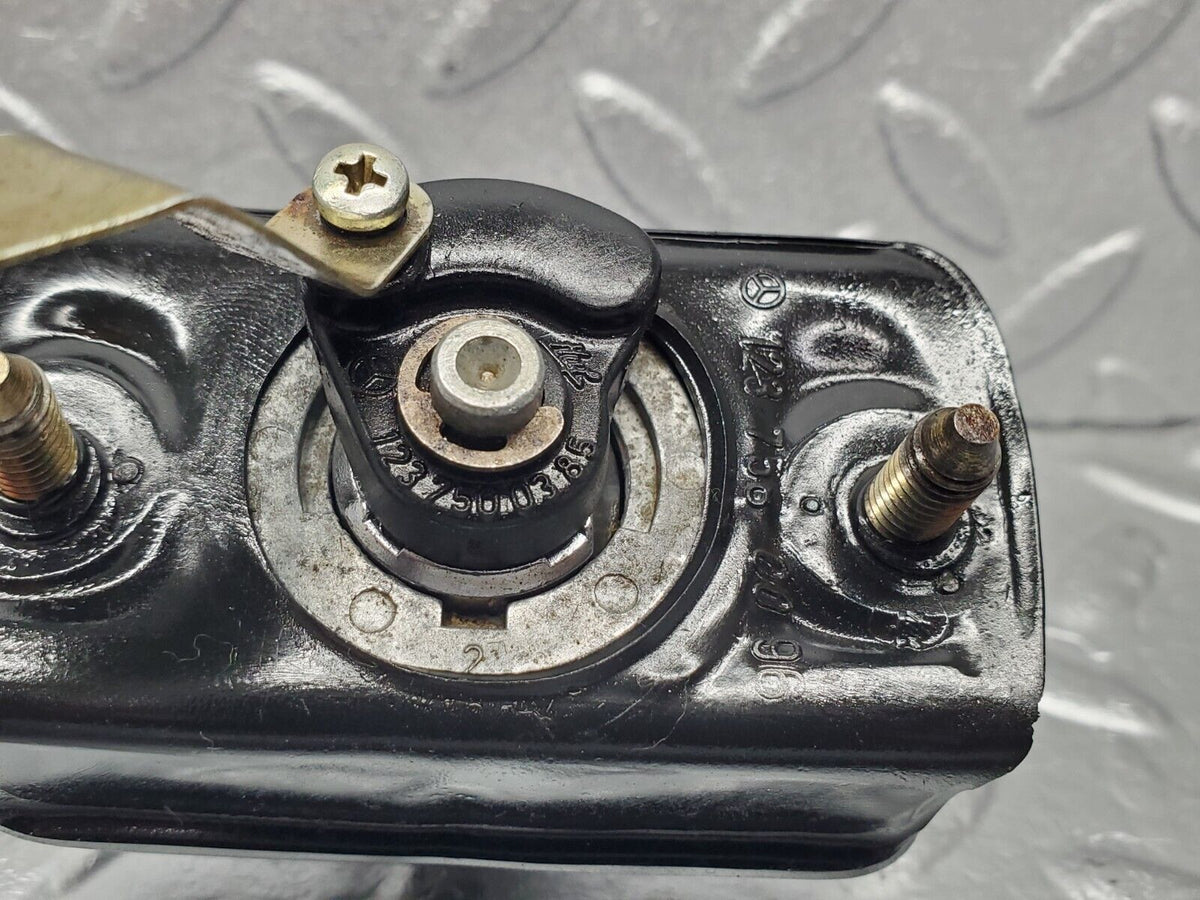 46471 Mercedes-Benz C123 280CE Coupe Trunk Lock No Key A1237580096 A1237500385