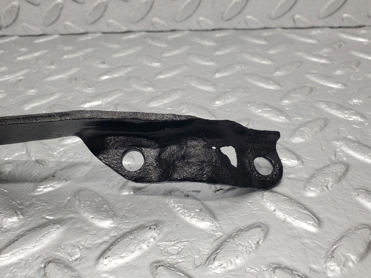 46394 Mercedes-Benz C123 280CE Coupe Exhaust Bracket