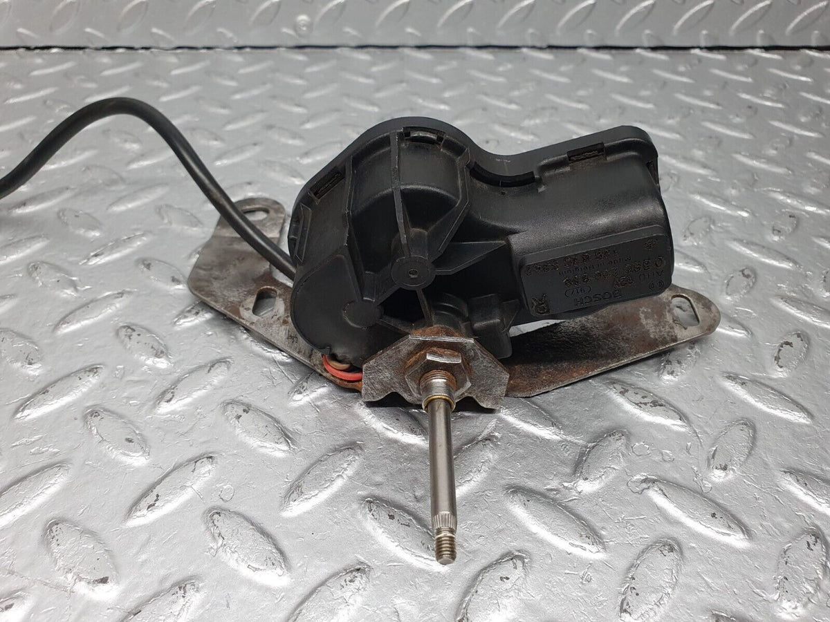 40950 Mercedes-Benz W126 300SE Right Headlight Wiper Motor A1268205242