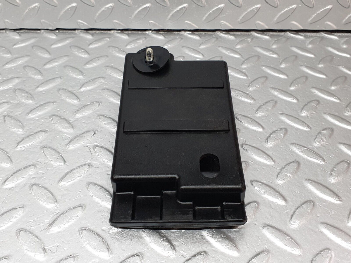 41748 Mercedes-Benz W202 C200 Rear Bumper Bracket A2028800630