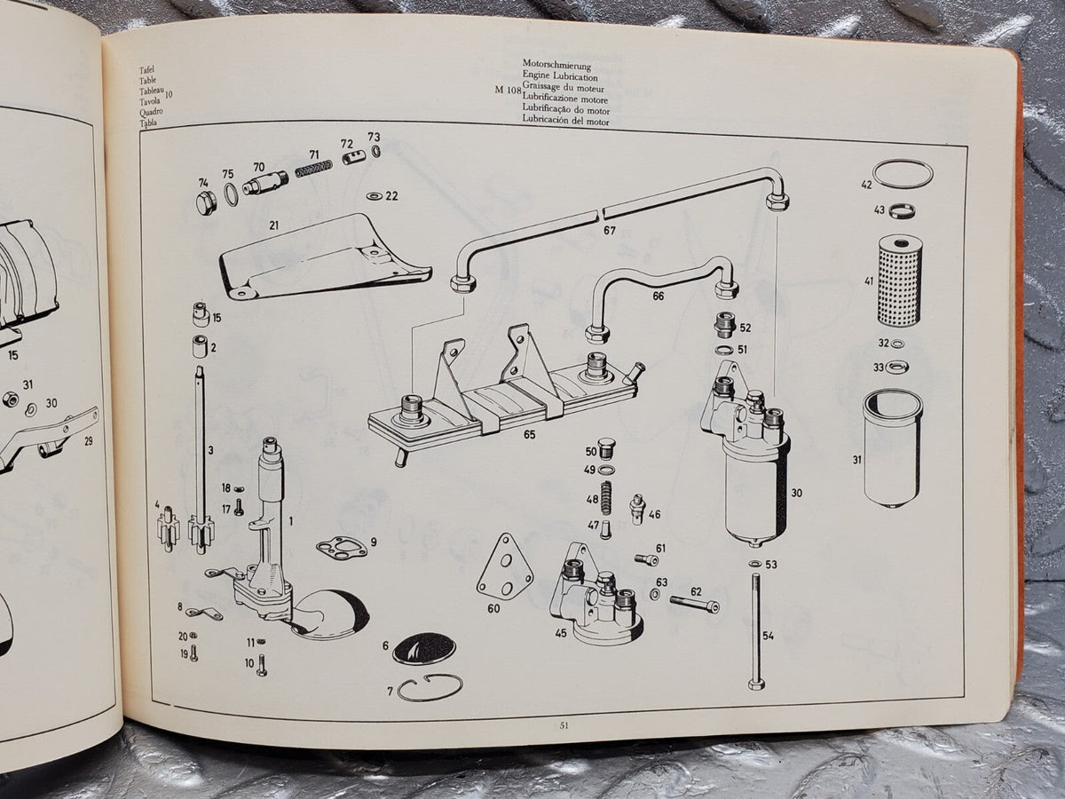 48842 Mercedes-Benz Owner's Manual