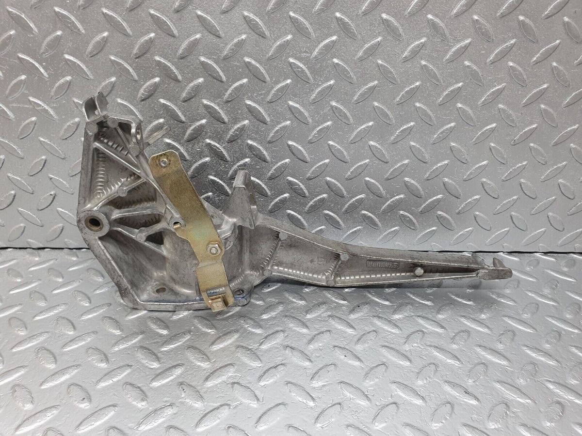 43706 Mercedes-Benz C126 380SEC Coupe Brake Pedal Bracket A1262901819