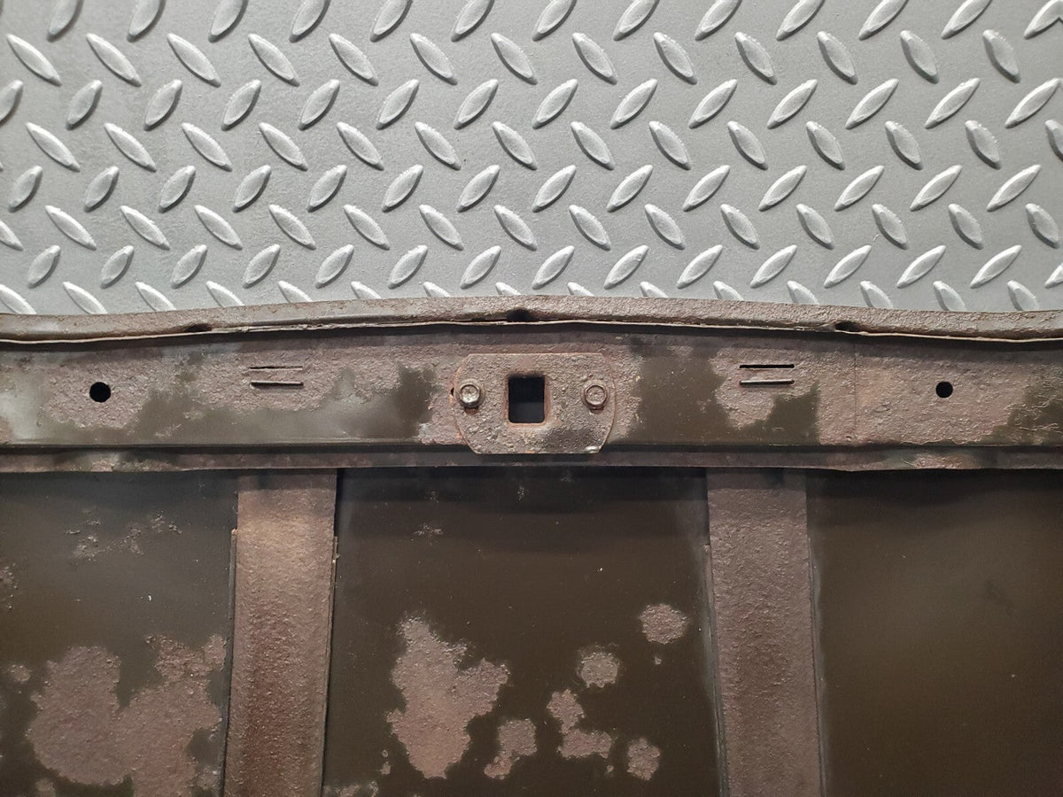 48746 Mercedes-Benz W108 Bonnet