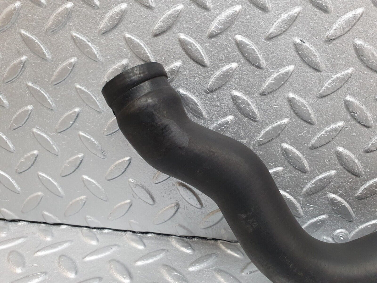 42070 Mercedes-Benz W202 C200 Upper Radiator Hose Pipe A2025012482