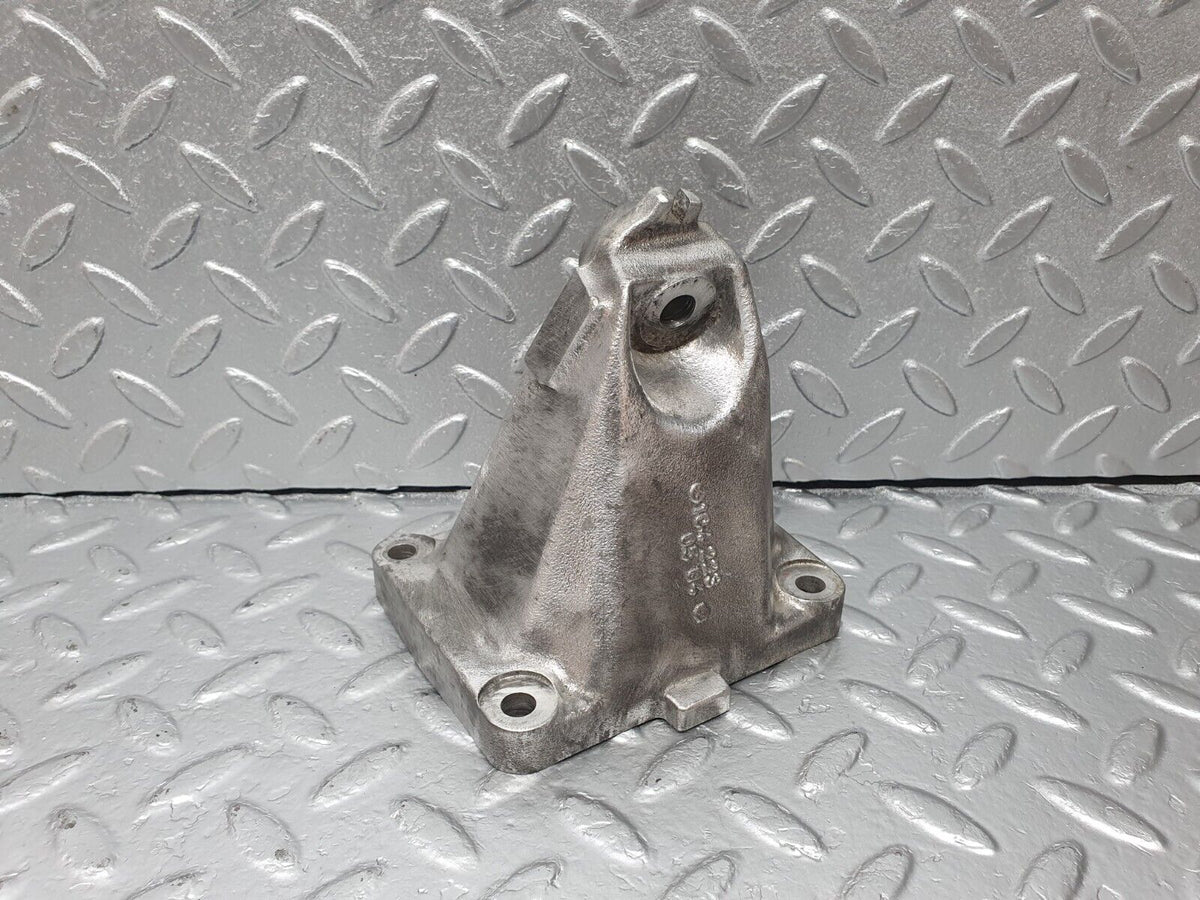 42307 Mercedes-Benz R129 320SL Coupe Engine Mount Bracket Right A1042230504