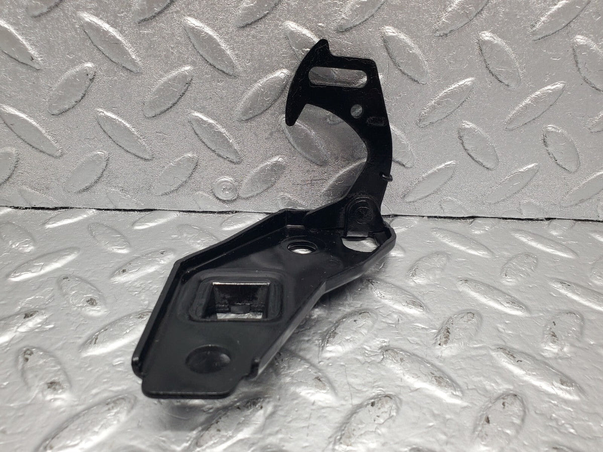 48736 Mercedes-Benz W124 Bonnet Release Latch A1248800360